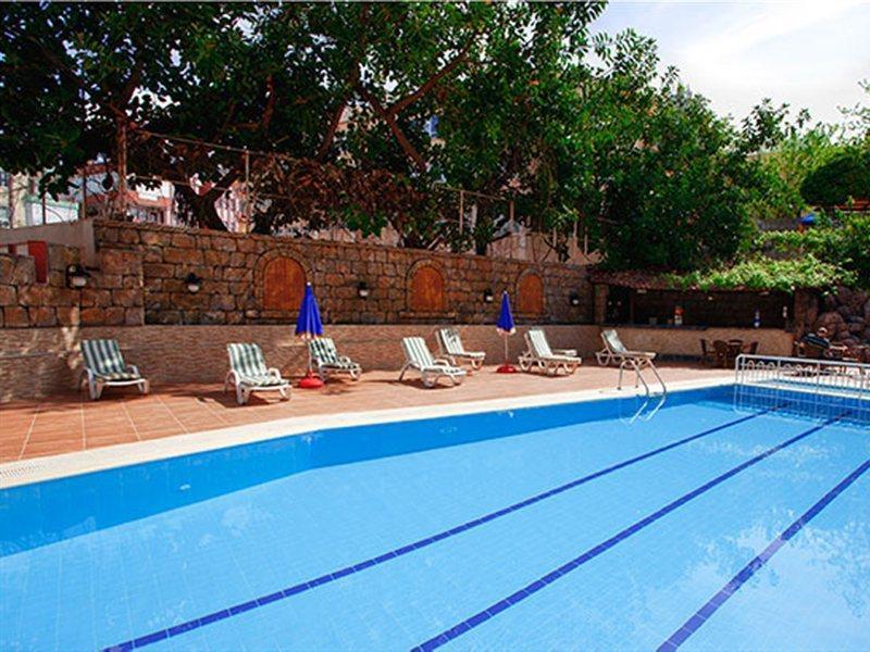 אלאניה Diamore Hotel מראה חיצוני תמונה