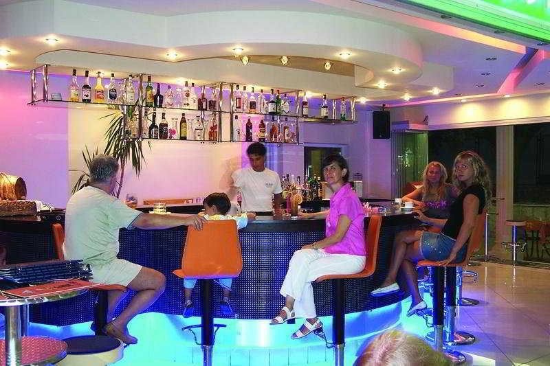 אלאניה Diamore Hotel מראה חיצוני תמונה
